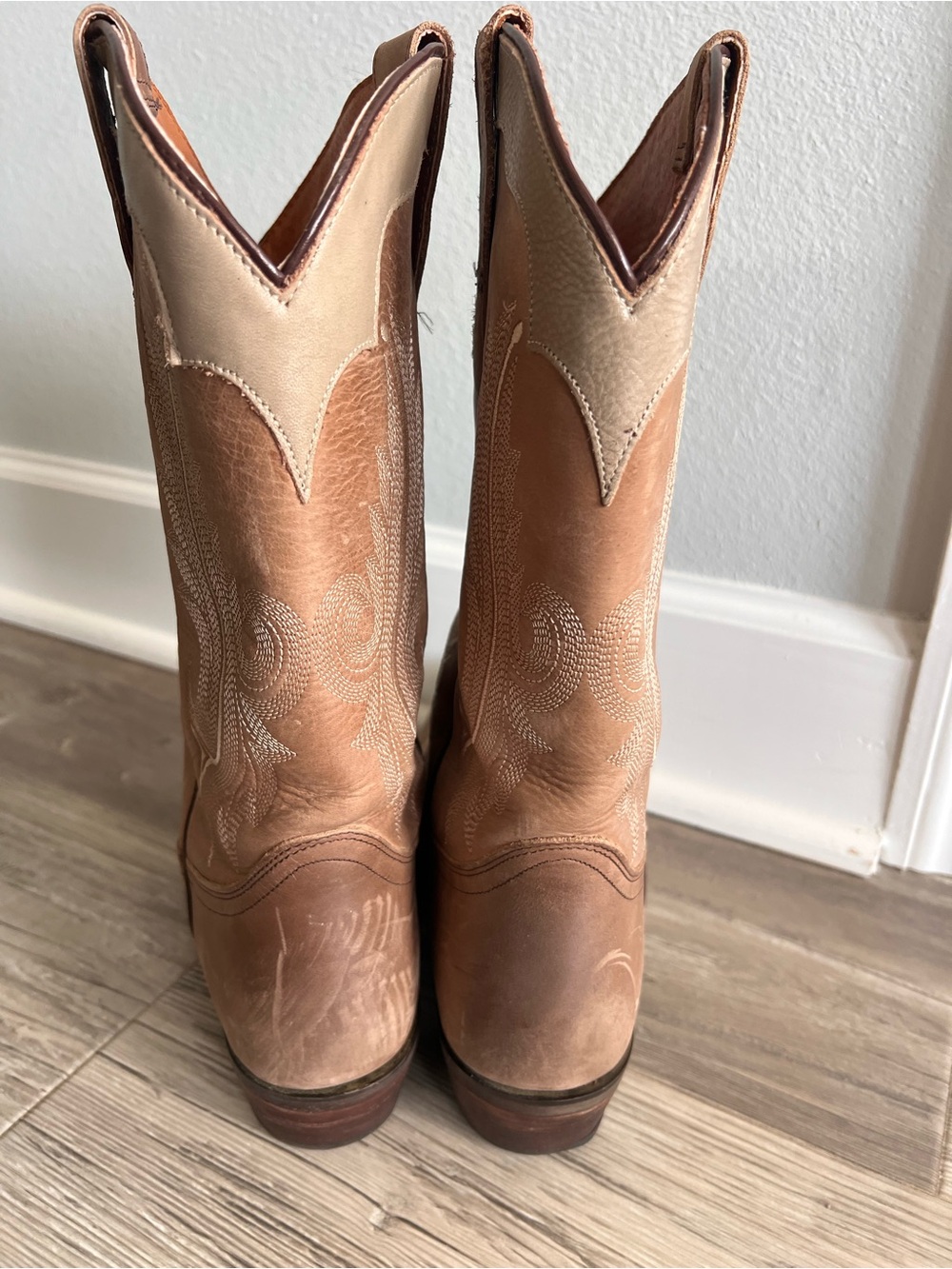 Women’s Square Toe Idyllwind Tan & Cream Leather Cowboy Boots sz 11 - Picture 3 of 8